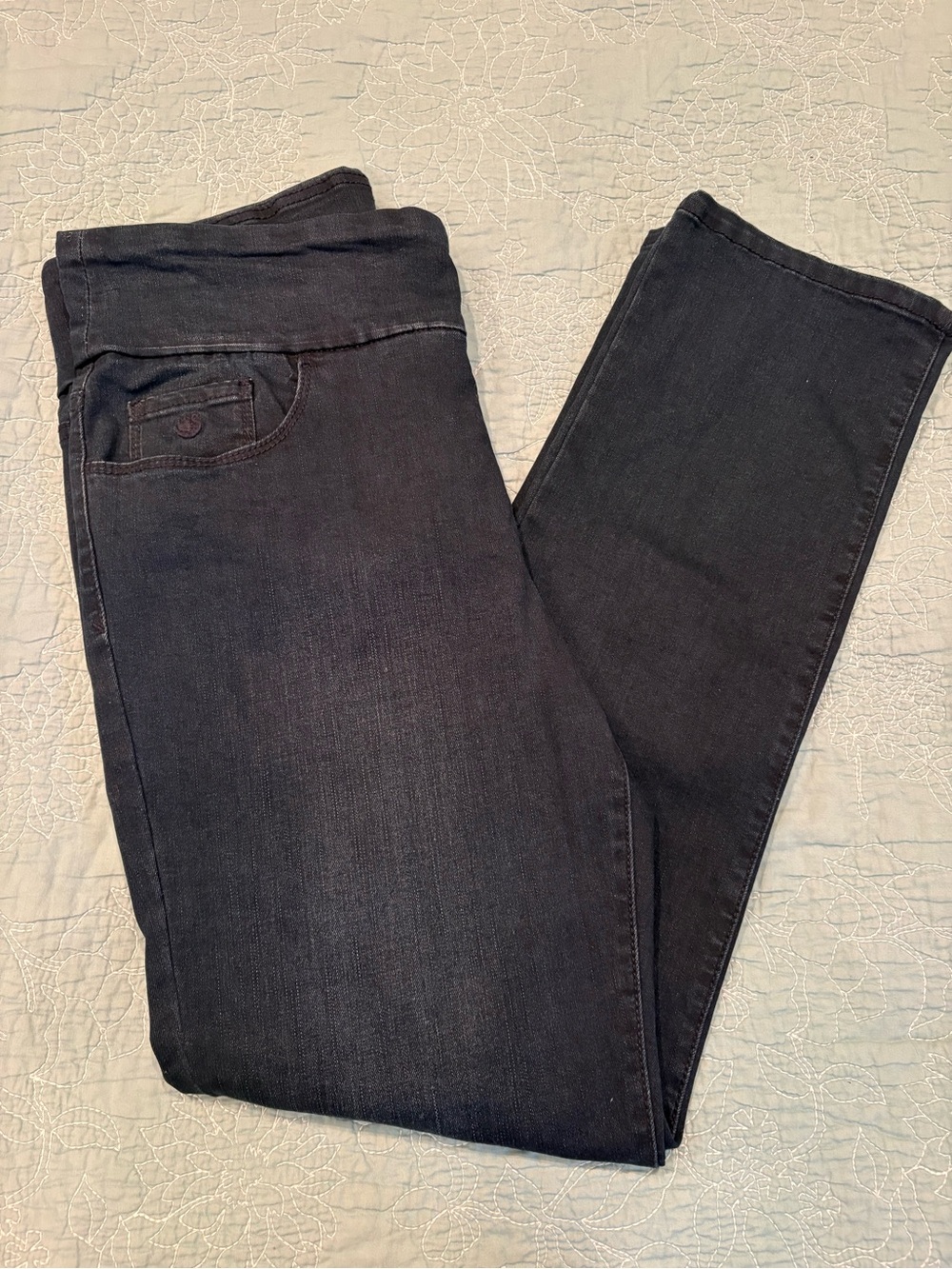 Gloria Vanderbilt Women’s Amanda High Rise Straight Pull On Jeans — Navy Blue
